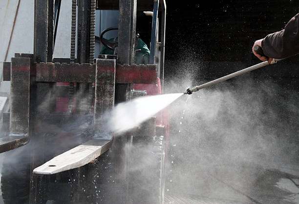 Best Concrete Pressure Washing  in Niagara University, NY