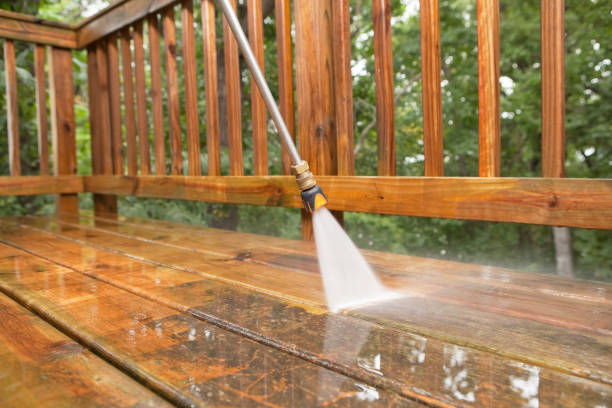 Why Choose Our Certified Pressure Washing Experts for Your Project Needs in Niagara University, NY?